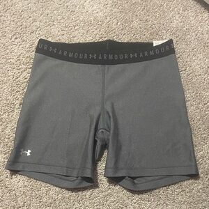 Under Armour Gray Athletic Spandex Shorts